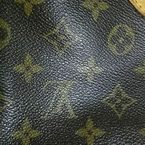 Meet your Posher, Anita